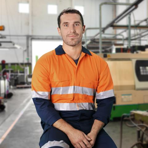 Mechanical fitter
