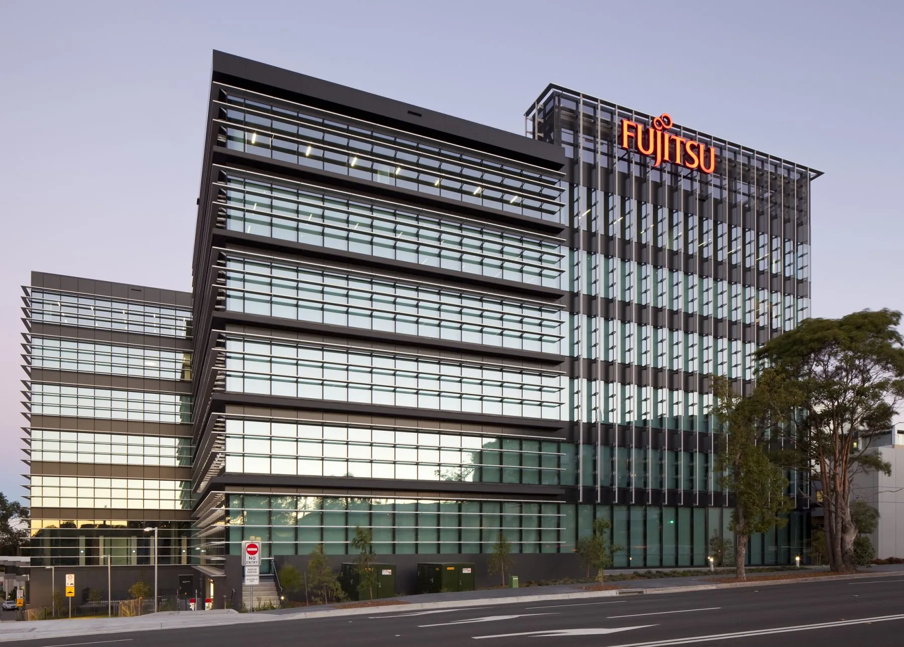 Apprenticeships Australia Fujitsu and MEGT